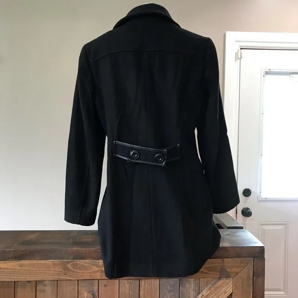 Cleo Jacket - Picture 9 of 10